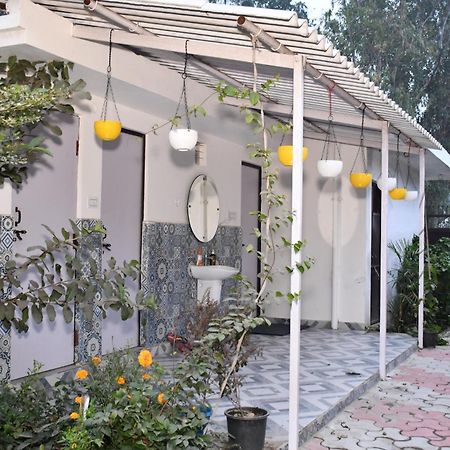 Willa Gc Farms Ayodhya Zewnętrze zdjęcie