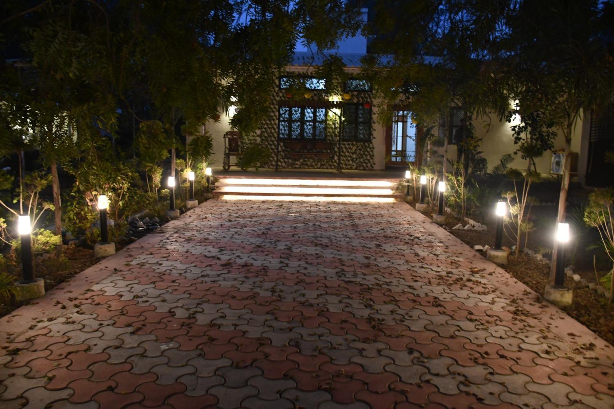 Willa Gc Farms Ayodhya Zewnętrze zdjęcie